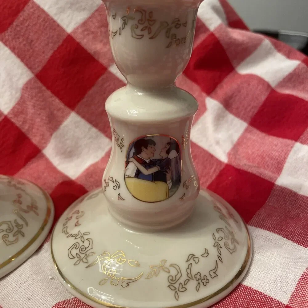 Lenox Disney Fine China 24k Gold “Snow White”Candlesticks Set of 2 5” Tall